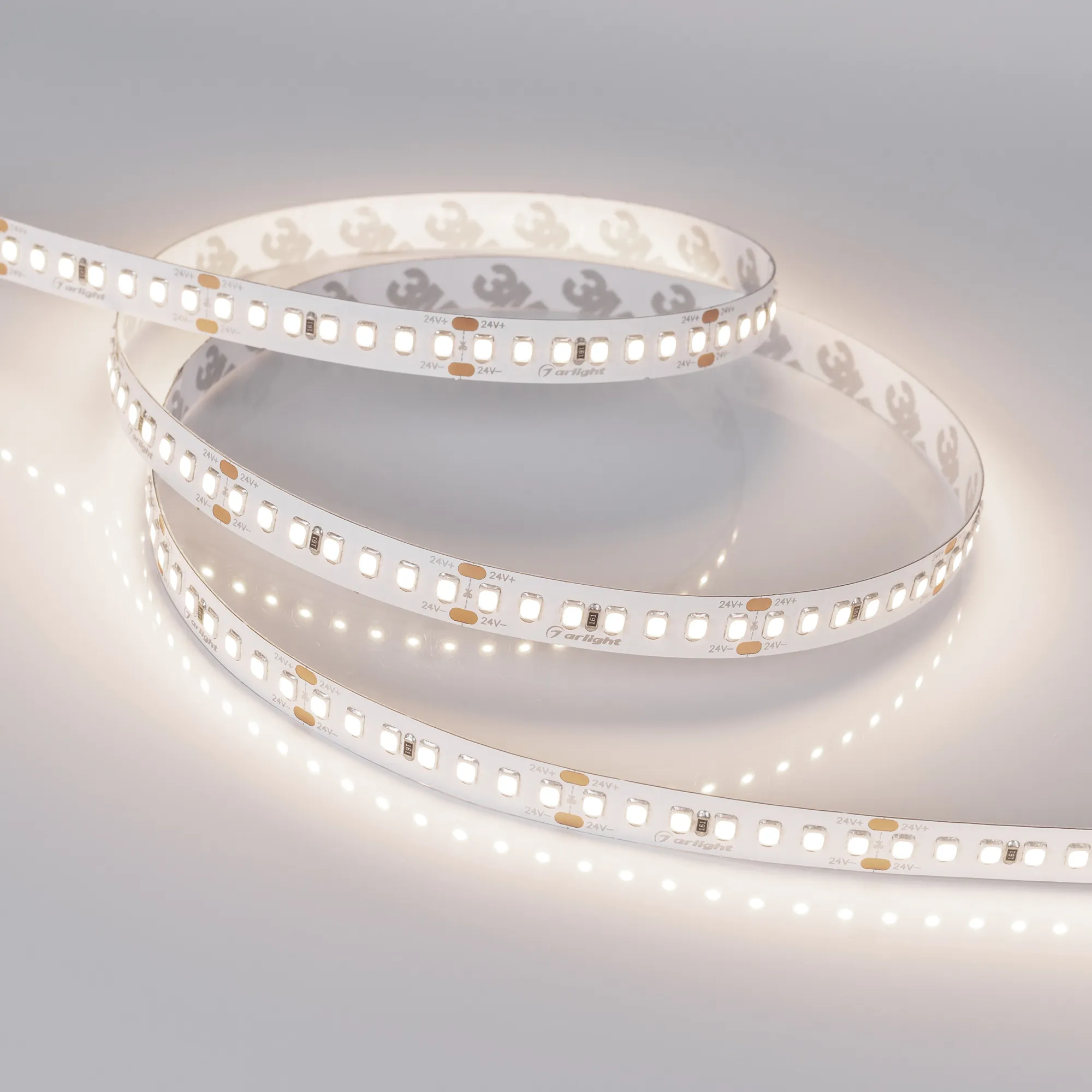 Лента RT 2-5000 24V Day4000 3x (2835, 840 LED, CRI98) (Arlight, 17 Вт/м, IP20) - Изображение